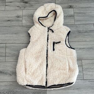Weatherproof Cream Sherpa Vest with Hood